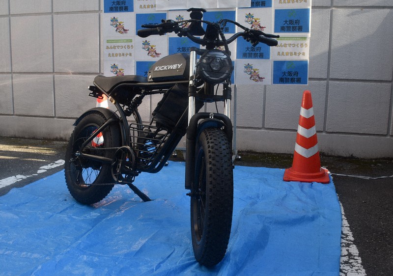 電動バイク「モペット」の悪質運転相次ぐ　検挙2年間で26倍に