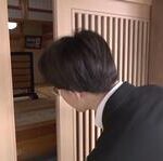 【（・(ｪ)・）】川辺にクマ2頭居座る、そばには餌となるシカの死骸　町は立ち去るのを見守る方針　岩手県大槌町