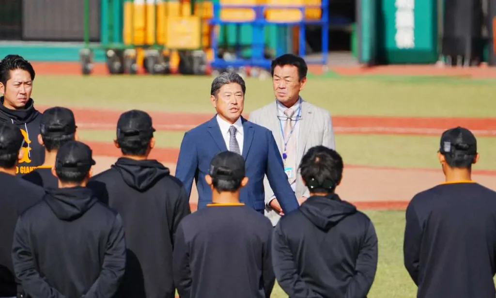 巨人　来季2軍監督に石井琢朗氏が就任　スローガンは「巨人軍だけに“強人軍”」