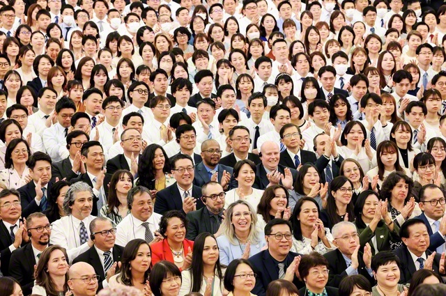 創価学会（会員数８２７万世帯）⇦すまん、敵に回してメリットある？