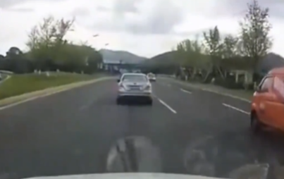 中国の電気自動車が爆発炎上🔥🚗🔥🔥