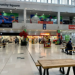 【欧州でポピュリズム（大衆迎合・反エリート主義）を前面に打ち出す右派政党が政界を席巻】イギリス、２大政党に失望、「ポピュリスト」に託す変化