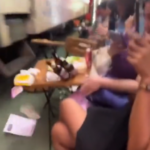 【動画】ベトナム🇻🇳のカフェ、危険すぎて炎上w