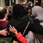 【イス〇ム教徒なら、ちゃんとコーランを読め】自分の宗教をゴリ推すな！（2章256節）現地のルールや法律を守れ！（4章59節）他国の文化を尊重しよう！（49章13節）他国の宗教を尊重しよう！（109章6節）