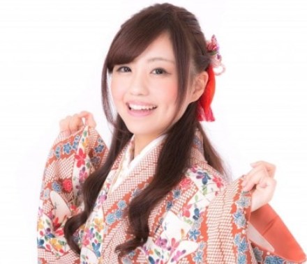 【悲報】20代の女の摂取カロリー、終戦直後以下だったことが判明w