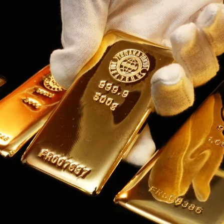 金価格が史上空前の1g2万円突破から半月で2万3000超 減速どころか更に加速 もう年内には3万円だろコレ