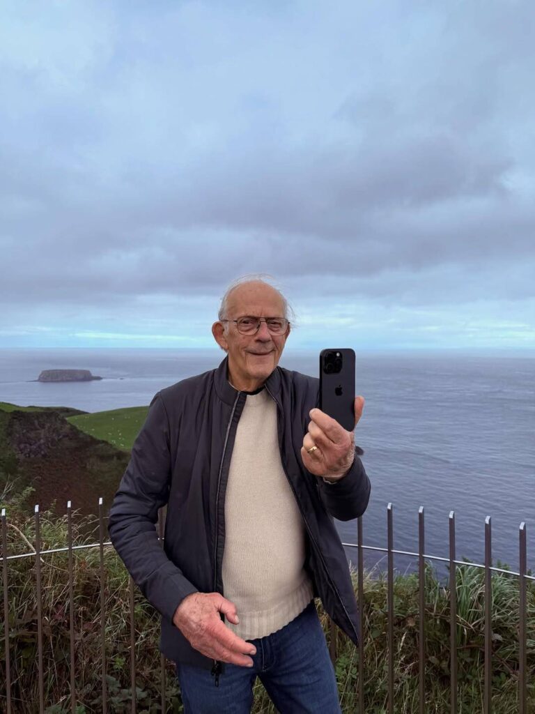 【芸能】「バック・トゥ・ザ・フューチャー」40周年…〝ドク〟87歳の自撮り王ショットが話題「あなたはインスピレーションの源」