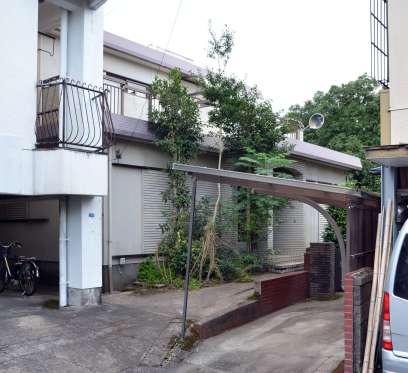 【鹿児島】 高齢女性にタオルで猿ぐつわ、両手首縛り、首を絞める――強盗殺人犯が逃げたまま25年　風化を懸念　鹿児島県警が街頭呼びかけも