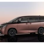 日産「新型エルグランド」に反響殺到 リッター20キロ超えの低燃費  絶対王者「アルファード」打倒を目指す 16年ぶり全面刷新