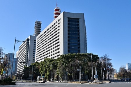 【東京】玉川高島屋「シャネル」で窃盗容疑　バッグ210万円相当、無職少年（18）逮捕　買い取り店で身分証提示できず売却失敗