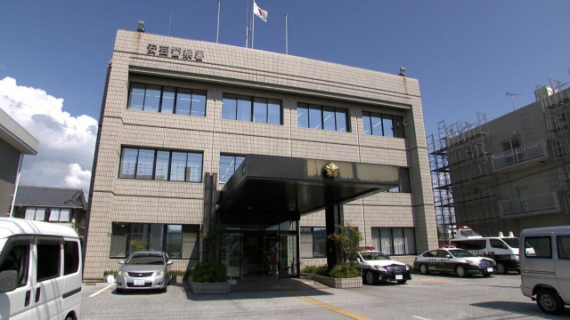 【高知】中学校臨時教職員の男(23)、コンビニで未就学女児に下半身を露出し逮捕　「間違いありません、下半身をみせました」