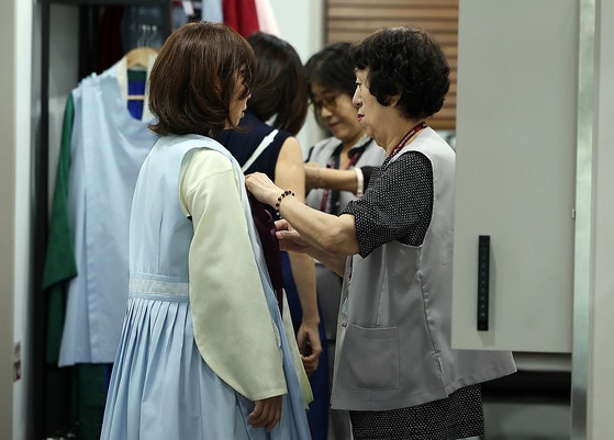 韓国を訪れた日本人30万人が殺到…美容整形外科を抜いて皮膚科がトップに