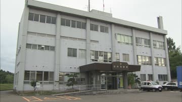 子どもと雪遊び中の母親に対し「黙れ!殺すぞ」…のこぎり見せつけて脅迫した無職の男（30）逮捕