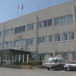 【福岡】交際女性（33）が支払う携帯電話を解約されそうになり口論→首絞め・顔を殴る暴行か　24歳無職の男逮捕　女性の10代娘が通報