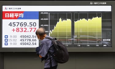 【サナエノミクス相場】野村総合研究所の木内登英エグゼクティブ・エコノミスト 「円安は株式市場に追い風となる、日経平均株価4万9000円も」