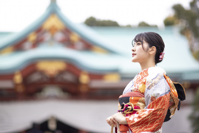 【調査】「日本の未来は明るい」新成人の45％が回答、「政治への期待」は前年比2.7倍に急増！ 背景に何が？