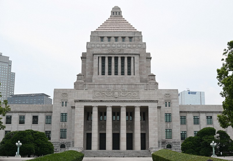 【毎日】衆院選は自民党の裏金問題考慮する45%、考慮しない24%