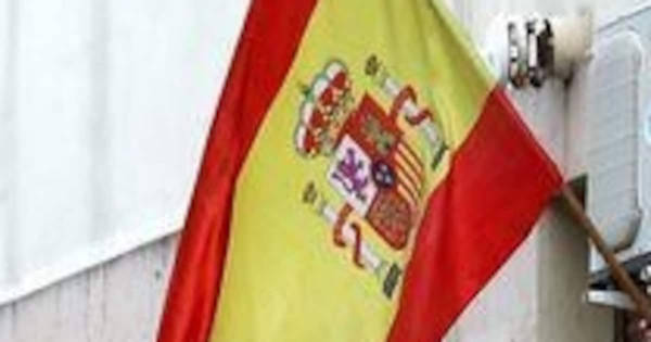 スペイン、不法残留50万人に滞在許可　「経済支える」と左派政権が方針　欧州右傾化に対抗