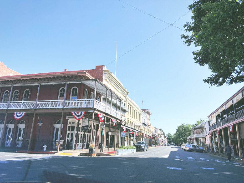 【アメリカ最新研究】老化は50歳前後で始まる