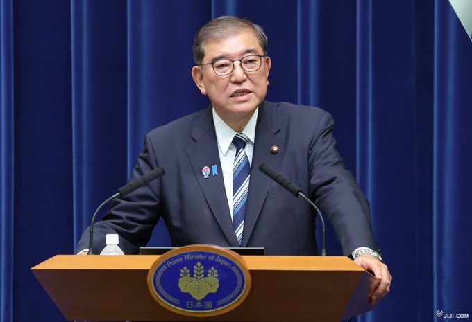 石破 「神様のご加護にすがるより他ない」　政教分離違反か