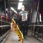 【米国】「地下鉄サーフィン」中の事故か、１０代の少女２人が駅で死亡　米ＮＹ