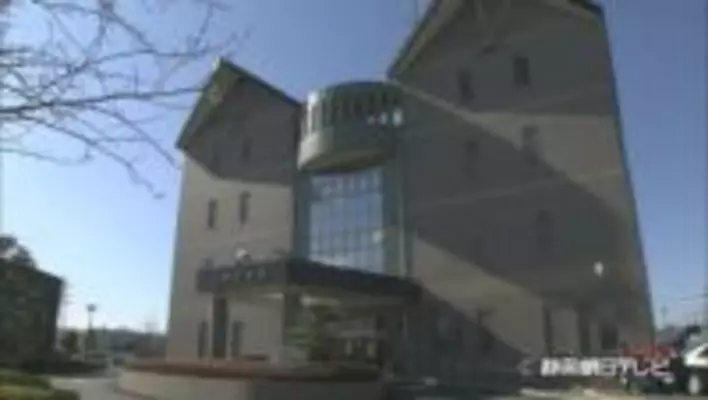 【だめ】キャバクラで嫌がる女性従業員に無理やりキスした疑い　愛知県の会社役員ら２人の男を現行犯逮捕