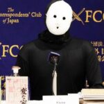 仏紙が「疑いようのない才能」と大絶賛する「バンクシーやダフト・パンク的」日本人作家・雨穴（うけつ）