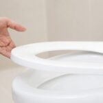 女性社員に「便座を下げないで」と言うのはセクハラになる？裁判事例にみる〝何気ないひと言〟の落とし穴