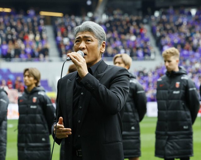 吉川晃司、自伝刊行中止でファンが読みたかった「紅白ギター燃やし事件」「布袋との確執」「尾崎豊の形見」