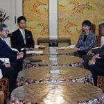 自民・維新の連立協議…「政治とカネ」の問題置き去りでは国民の支持は得られまい 社会保険料減額は医療サービスの水準切り下げに繋がりかねない／毎日新聞