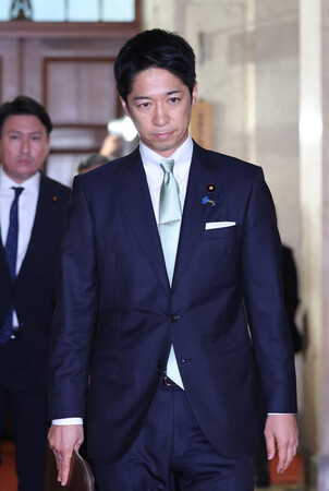 維新、連立ありき「条件」すり替え　企業献金規制、置き去りか　定数削減、公明は反発