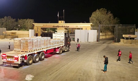 イスラエルがガザ空爆　反撃と主張、停戦維持に懸念