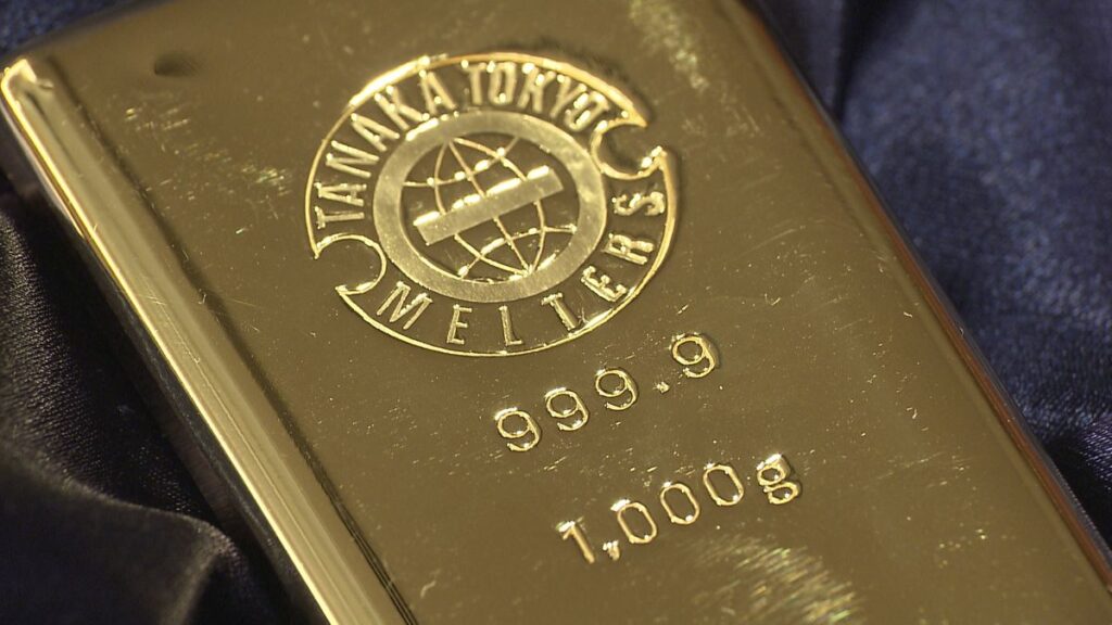 金価格が急落　過熱感一服　背景に株高や地政学リスクの緩和