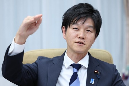 鈴木農水相「農家は米価暴落懸念」 コメ増産、方針転換を示唆