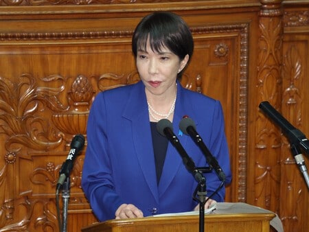 時事通信「『政治とカネ』なぜ語らぬ　高市首相の所信表明演説」