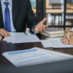 【経済】東大生の就職先として人気のコンサル業界、日本市場の拡大で採用増　働き方改革で“金で解決”とコンサルに「丸投げ」する顧客企業も