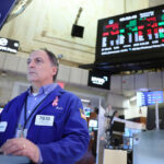 【米国株】約70年の歴史を持つS&P500が史上初の7000ポイントに到達