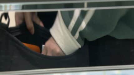 【佐賀】「おにぎりが勝手にバッグの中に入った」74歳の女を逮捕　年金支給日におにぎり3個万引きか　逮捕時の所持金は約4万円