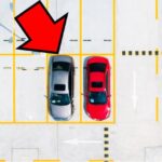 ガラ空き駐車場で出現する「トナラー」 なぜ「わざわざ隣に停めてくる」のか？ …対策方法はあるのか