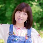 【イルカ】《地味顔の女子が売れるはずない》 初恋相手の夫に「私を全部あげる」と告げ、周囲の批判乗り越えたデビュー秘話