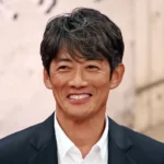 反町隆史　“人生初”路線バスの運賃支払い「すごいね。バスってこうやって降りるんだ」