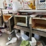 中国で「ゴーストデリバリー店」の闇が暴かれる　厨房とトイレが直結、床にはたばこの吸い殻が散乱