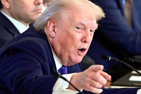 トランプ氏、欧州8か国に10%の追加関税表明…グリーンランド領有反対「危険なゲームに興じリスク招いている」