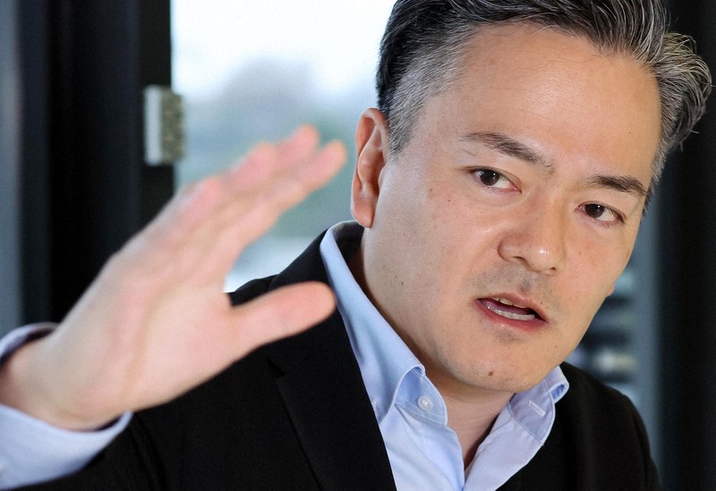 ジャーナリスト・布施祐仁『さっそくネット保守が「中道」を「中国への道」などと揶揄してる。』