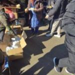 【都内】サラリーマンや家族連れまで…年末の炊き出しに“900人超の大行列”。背景に「見えない貧困」