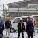 石破茂氏、防寒着なし「雪の中でのビラ配り」ショットに反響