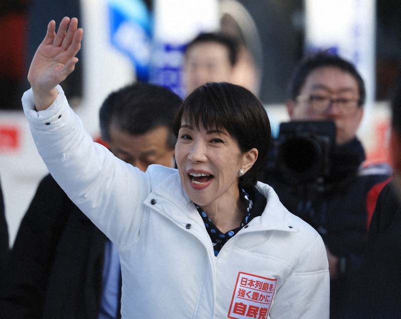 自民、維新との競合区でも優位に　「政策より『高市』連呼が票に」