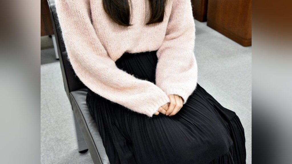 【マチアプ】アプリで出会った「ＩＴ関連」の男、「実はホスト」と客引き容疑で初摘発…被害女性「貯金６００万円は１日で消えた」