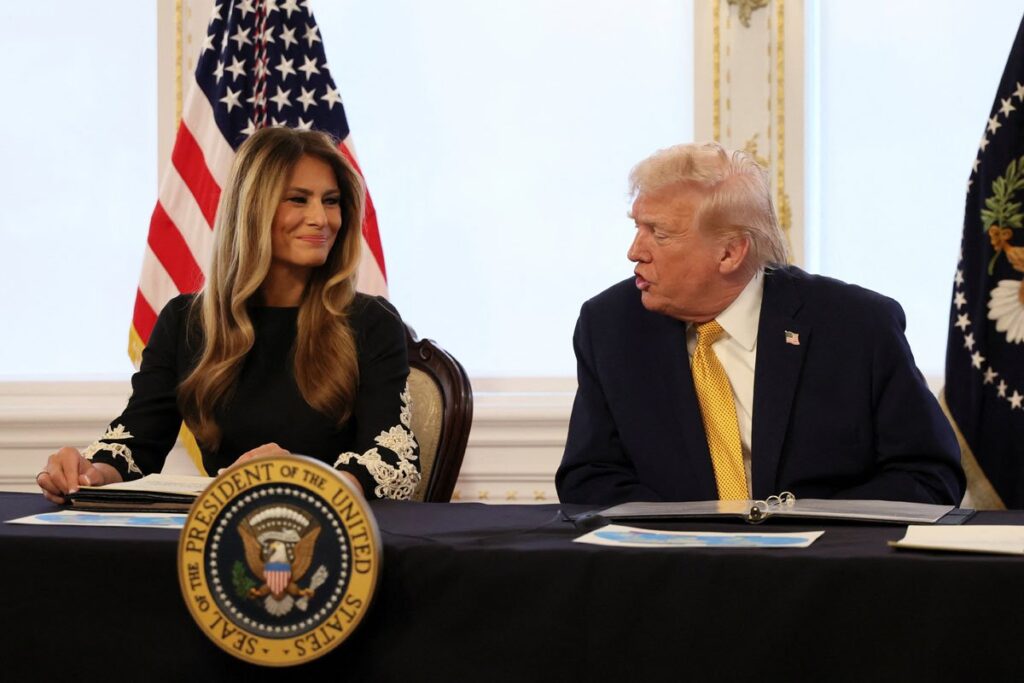 【映画】製作費６１億 トランプ大統領メラニア夫人の映画は大コケか　公開初日は空席祭り