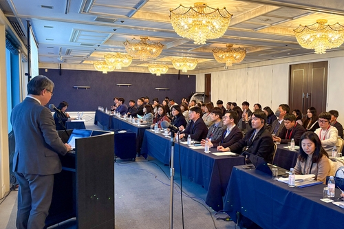 韓国教員50人が東京で研修　参加倍率26倍